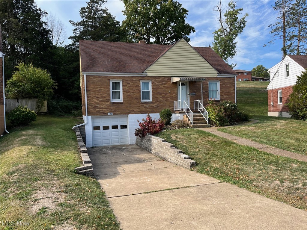 Yale Pl, Steubenville, OH 43952