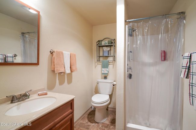 Guest bathroom second floor | Image 21