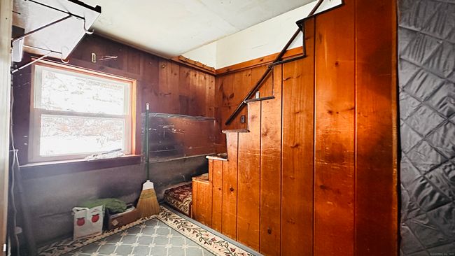 33 Rabbit Hill Rd, House other with 4 bedrooms, 1 bathrooms and 8 parking in Warren CT | Image 17