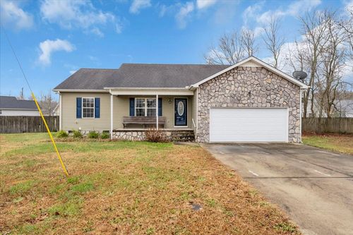 564 Indian Springs Cir, Manchester, TN, 37355-8461 | Card Image
