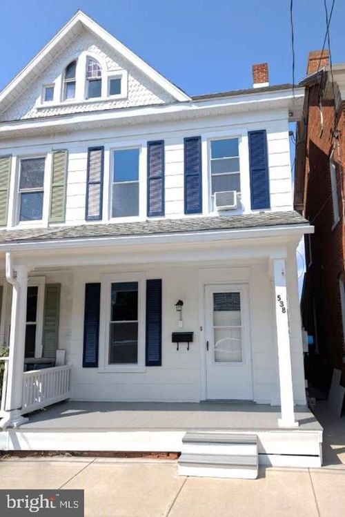 538 Baer Ave, HANOVER, PA, 17331-2703 | Card Image