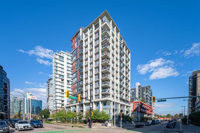 908 - 111 E 1st Avenue, Condo with 2 bedrooms, 2 bathrooms and 1 parking in Vancouver BC | Image 1