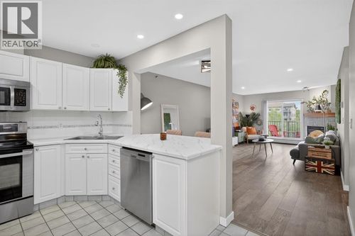 205-1415 17 St Se, Calgary, AB, T2G3V3 | Card Image