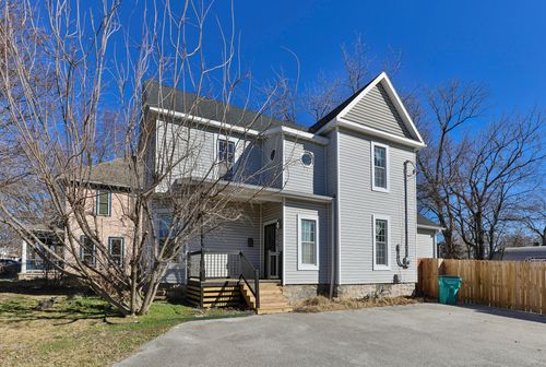 1898 N Main Ave, Springfield, MO, 65803-2646 | Card Image