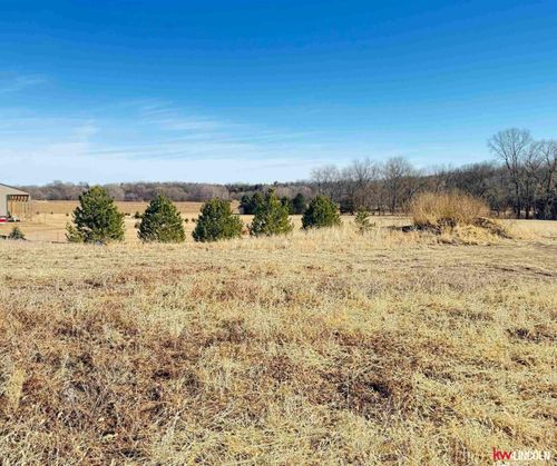 330 Cottonwood St, Bennet, NE, 68317-2024 | Card Image