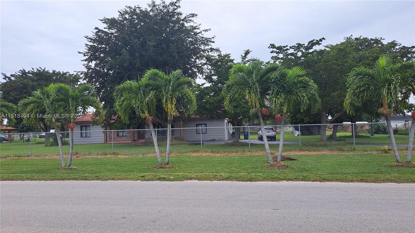 207th Ave, Homestead, FL 33031