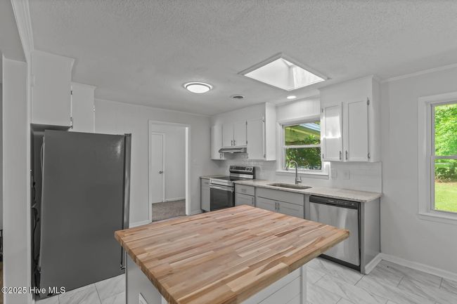 1292 Lake Cole Rd, House other with 3 bedrooms, 2 bathrooms and 1 parking in Midway Park NC | Image 16