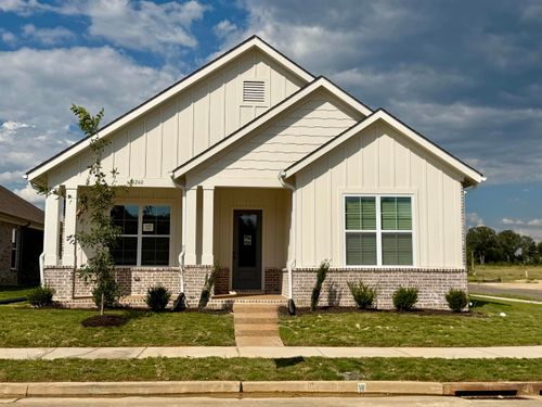 10260 Louanne Dr, Collierville, TN, 38017-5410 | Card Image