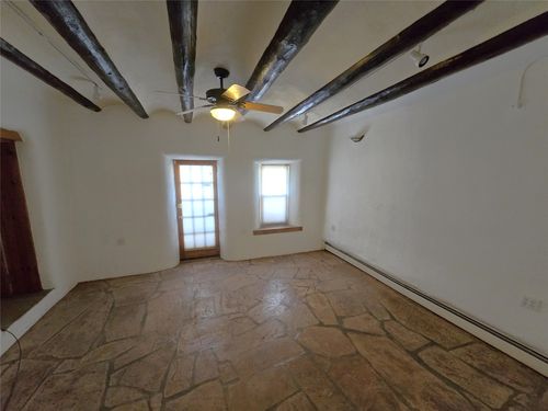 539 Old Santa Fe Trl, Santa Fe, NM, 87505-0371 | Card Image