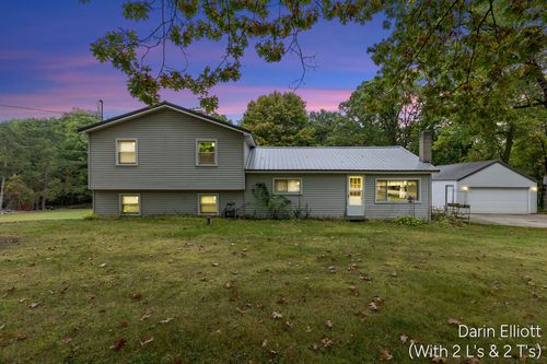 3721 E Stage Road, Ionia, MI, 48846 | Card Image