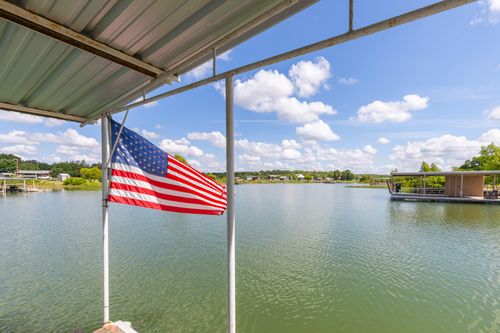 209 Lakeview Drive, Coleman, TX, 76834 | Card Image