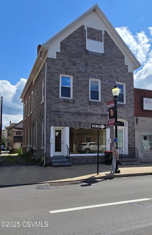 115 S Front St, Milton, PA, 17847-1154 | Card Image