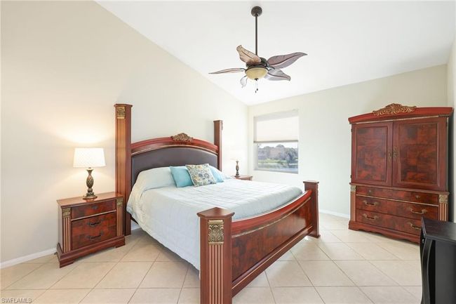 5-202 - 7828 Gardner Dr, Condo with 3 bedrooms, 2 bathrooms and null parking in NAPLES FL | Image 15