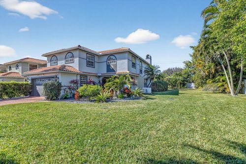 9048 Villa Portofino Cir, Boca Raton, FL, 33496-1752 | Card Image