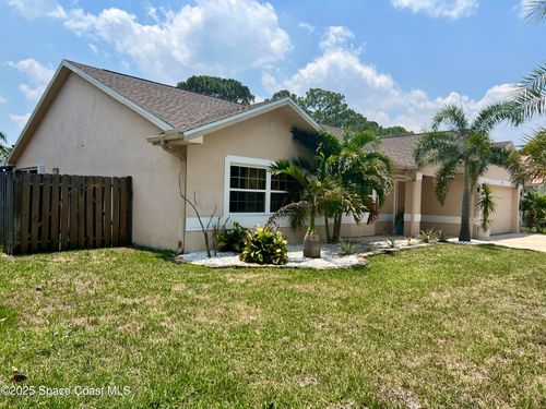 845 Hunters Creek Dr, Melbourne, FL, 32904-2159 | Card Image