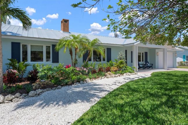 204 75 Th St, House other with 3 bedrooms, 2 bathrooms and null parking in HOLMES BEACH FL | Image 13