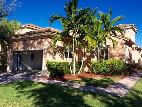 1211 Ne 37th Ave, Homestead, FL, 33033-5918 | Card Image