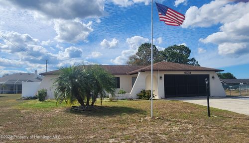 11380 Parkview St, Spring Hill, FL, 34609-1946 | Card Image