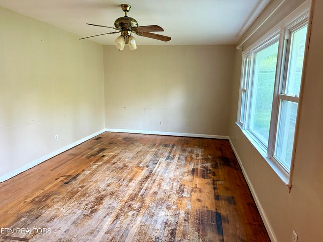 321 Walnut Valley Rd, House other with 3 bedrooms, 1 bathrooms and null parking in Clinton TN | Image 7