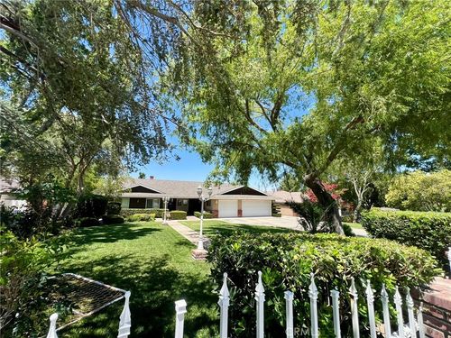 4643 W Avenue M14, Quartz Hill, CA, 93536-2435 | Card Image