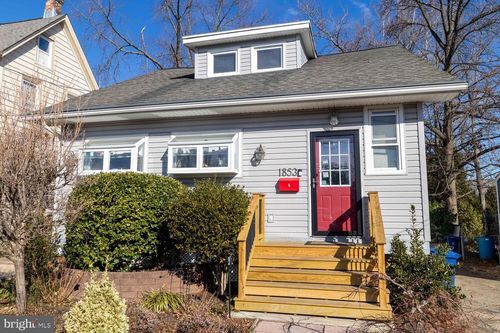 1853 Eckard Ave, Abington, PA, 19001-3803 | Card Image