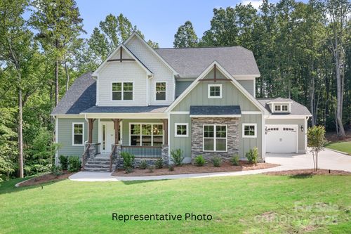 25-1357 Sage Pine Cir, Clover, SC, 29710-3944 | Card Image