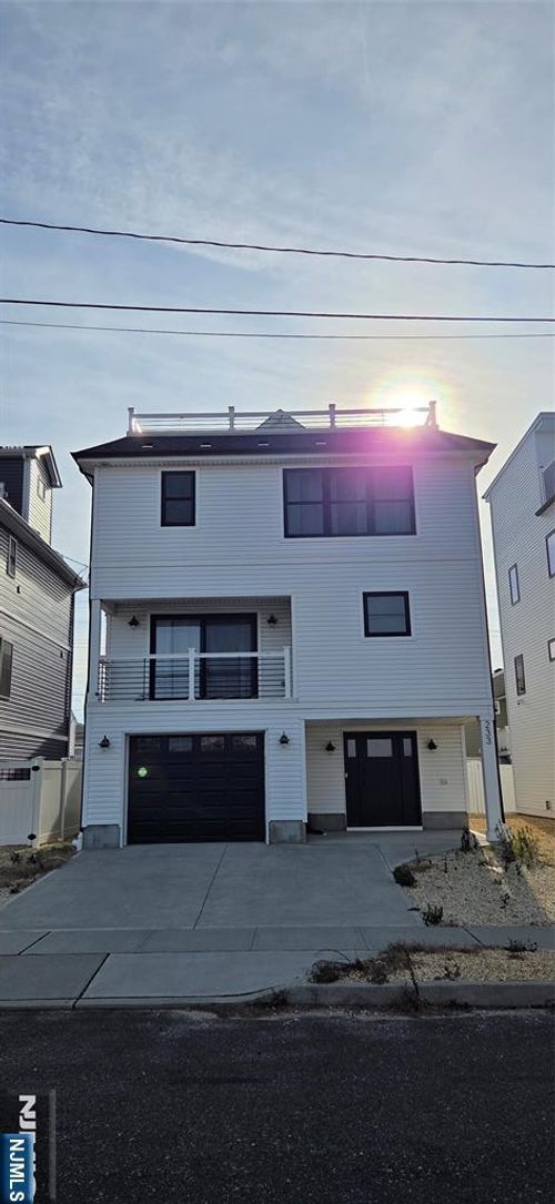 233 Dewey Dr, Seaside Heights, NJ, 08751-1734 | Card Image