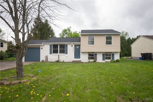 5646 Vistula Path, Brewerton, NY, 13029-9782 | Card Image