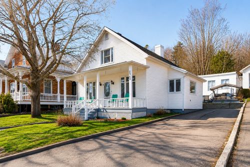 5343 Av. Royale, Boischatel, QC, G0A1N0 | Card Image