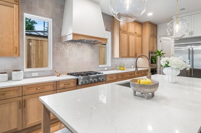 7330 Lehigh Dr, House other with 4 bedrooms, 5 bathrooms and null parking in Dallas TX | Image 12