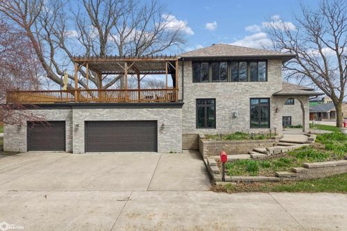 3514 N Shore Dr, Clear Lake, IA, 50428-1019 | Card Image