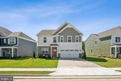 100 Liberty Ln, KESWICK, VA, 22947 | Card Image