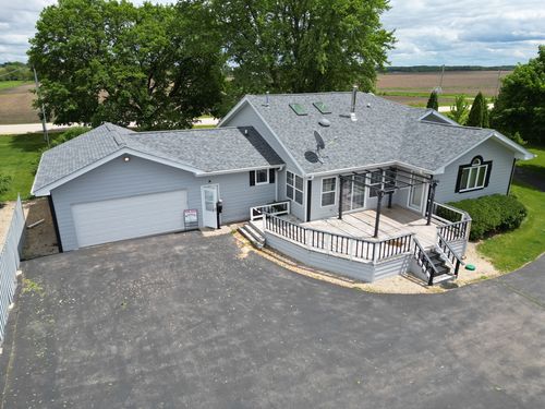 1988 S Chana Rd, CHANA, IL, 61015-9624 | Card Image