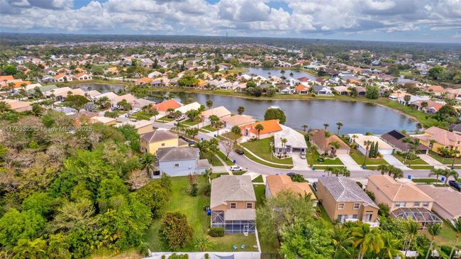 251 Saratoga Blvd E, House other with 4 bedrooms, 3 bathrooms and null parking in Royal Palm Beach FL | Image 47