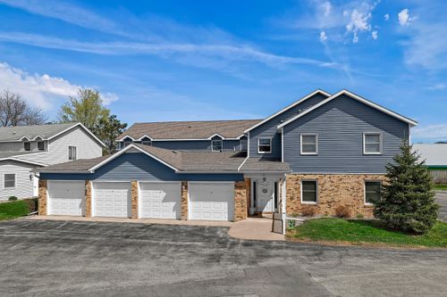 3544 East Ave S, La Crosse, WI, 54601-7287 | Card Image