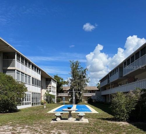 29-3751 S School Ave, Sarasota, FL, 34239-6230 | Card Image