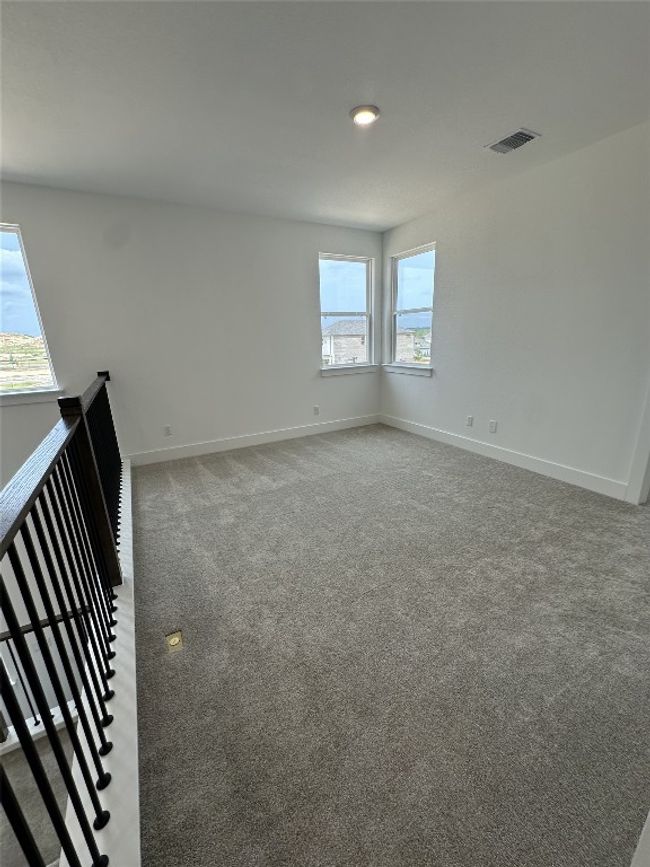 173 Sycamore Pines Ln, House other with 3 bedrooms, 3 bathrooms and 2 parking in Kyle TX | Image 10