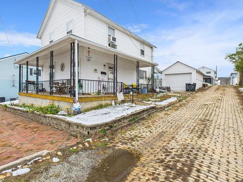 107 Elizabeth St, Sistersville, WV, 26175-1344 | Card Image