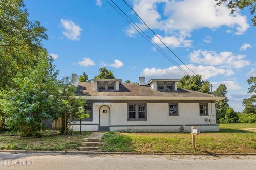 3827 Poplar Springs Dr, Meridian, MS, 39305 | Card Image