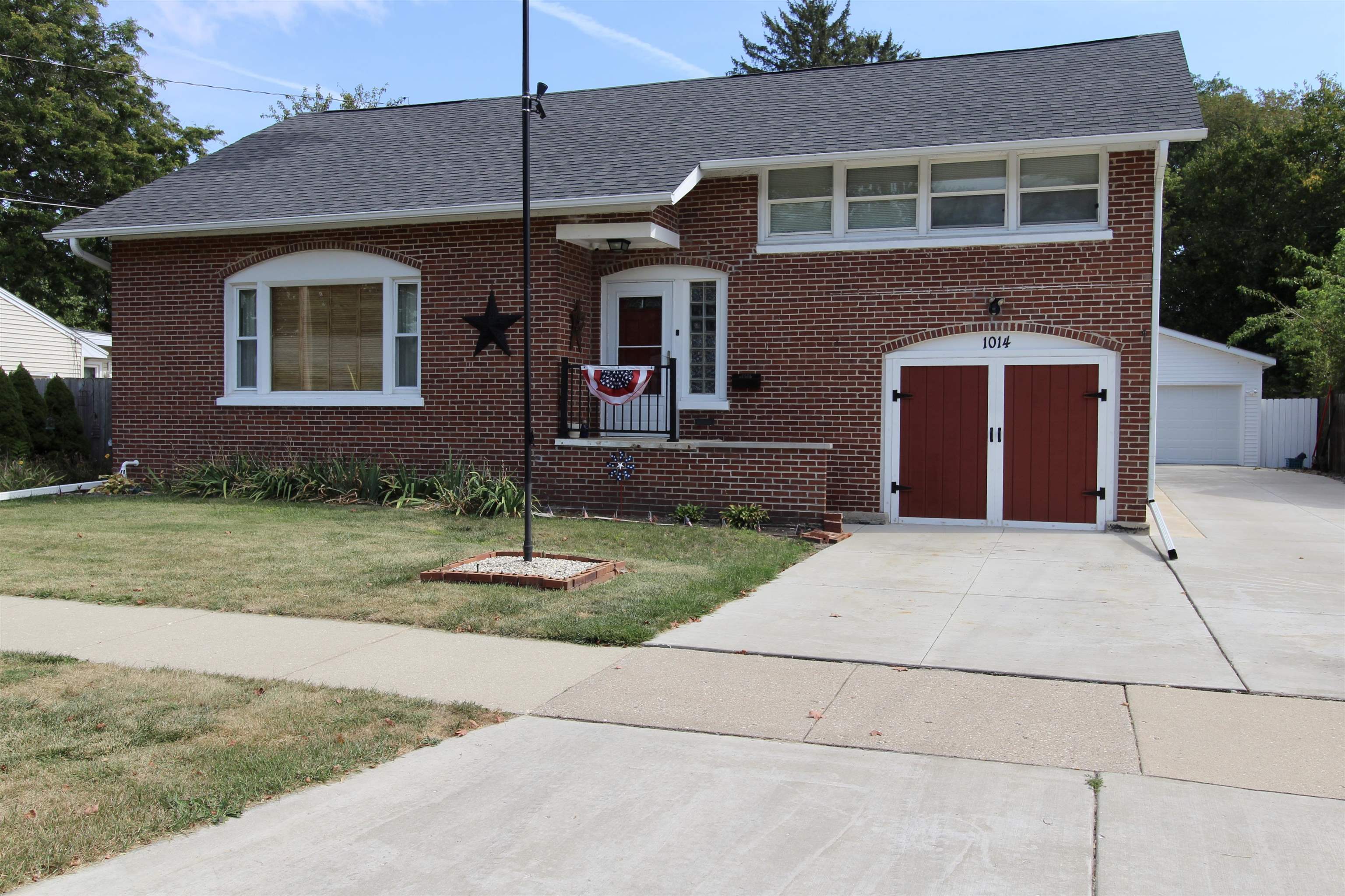 Ringold St, Janesville, WI 53545
