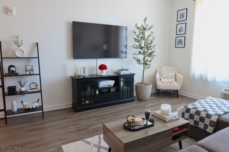 Residential in Rahway City 4