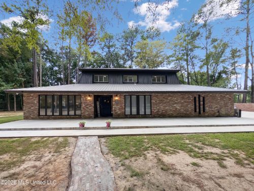 1329 Pine Glen Cir, Forest, MS, 39074-4418 | Card Image
