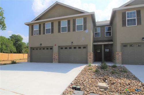 348 Untermaier St, New Braunfels, TX, 78130-0146 | Card Image