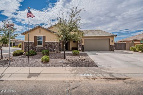 40571 W Hopper Dr, Maricopa, AZ, 85138-7398 | Card Image