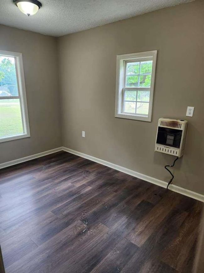147 Katie Ln, House other with 3 bedrooms, 2 bathrooms and null parking in Carrollton GA | Image 7
