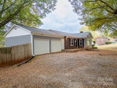 1760 Jarrett Farm Road, House other with 3 bedrooms, 2 bathrooms and null parking in Newton NC | Image 2