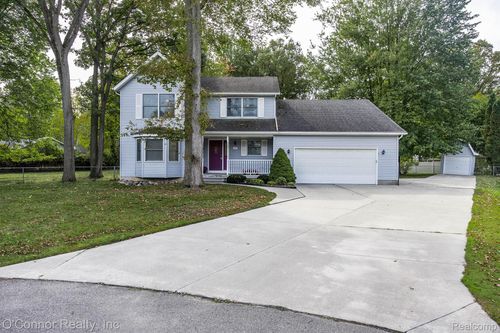 437 Forest Lane, Marysville, MI, 48040 | Card Image