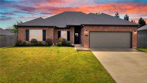 1441 Colonel Mcneil Dr, Prairie Grove, AR, 72753-7005 | Card Image