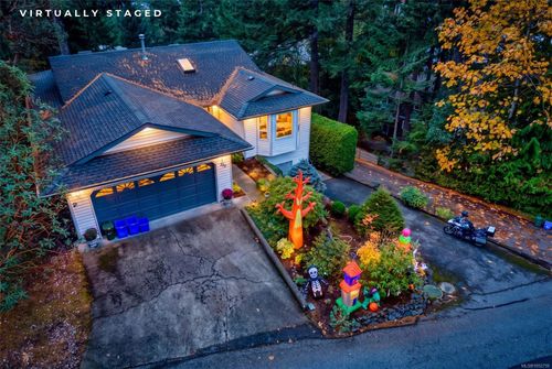 530 Summit Dr, Nanaimo, BC, V9T5J7 | Card Image