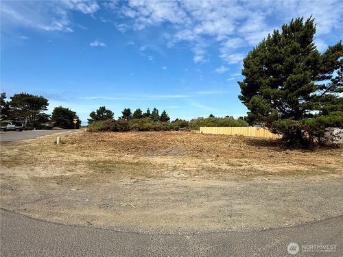 9 State Route 105, Grayland, WA, 98547 | Card Image